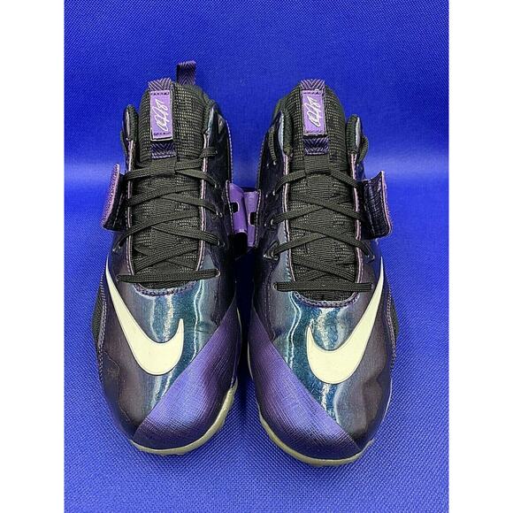 NIKE CJ Trainer 2 Purple Glow Lace Up Athletic Shoes 685351-001 Youth Sz 6.5 Y - Picture 7 of 10